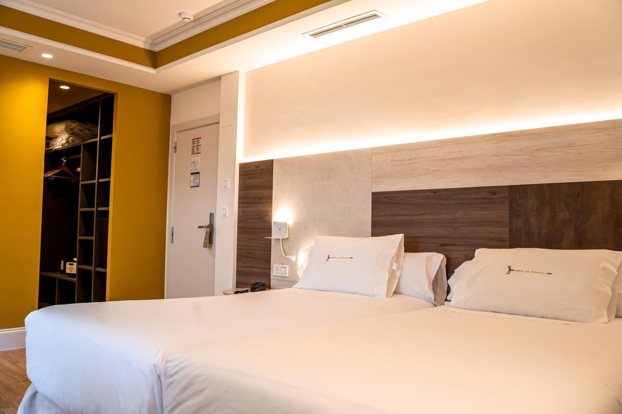 Hotel Rio Bidasoa Hondarribia Eksteriør billede