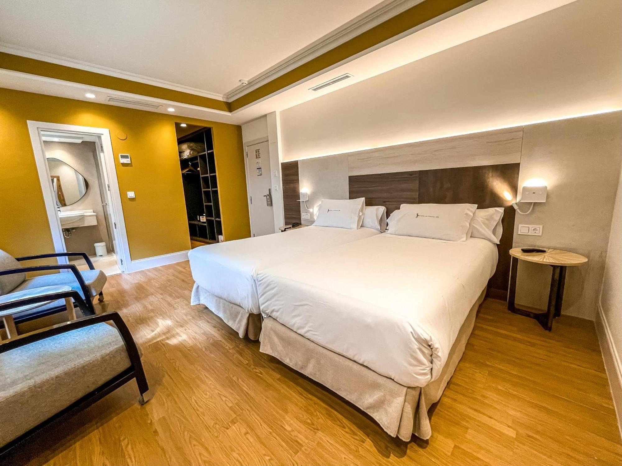 Hotel Rio Bidasoa Hondarribia Eksteriør billede